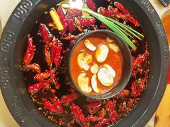 -黄潇洒老火锅(九眼桥宏济巷店)