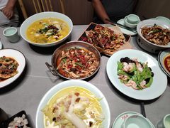 -川芙蓉·市井老川菜(长寿路店)