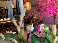 -韵秋荷(宝山龙湖天街店)