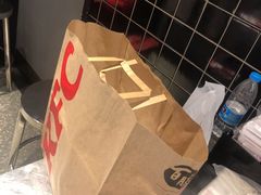 -肯德基(凯德国贸店)
