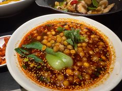 -麻六记(凤凰汇店)
