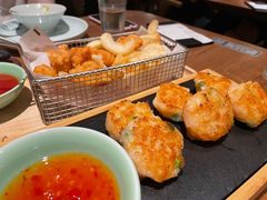 香煎目鱼饼-弄堂里·寻味杭州(湖滨银泰in77C区店)