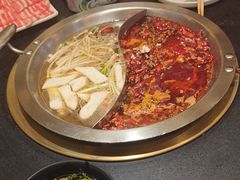 -沸炉重庆老火锅(军事博物馆店)