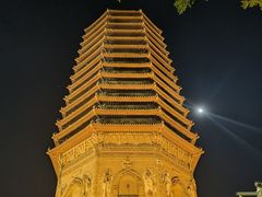 -玲珑塔公园