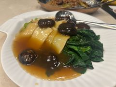 -光海鲜鱼翅餐厅(叻差拉披色路店)