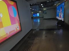 -常熟路(地铁站)