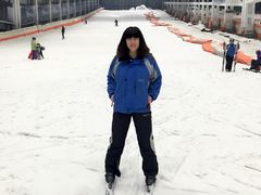 -乔波室内滑雪场