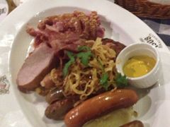 iphone_upload_pic-皇冠自酿啤酒坊(中国红街5号楼店)