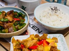 -老乡鸡(上海白玉兰广场店)