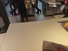 -麦当劳(中山大道中店)