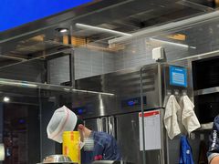 -麻六记(凤凰汇店)