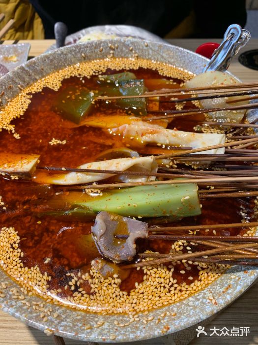 乐宗记海鲜大排档红油钵钵鸡图片