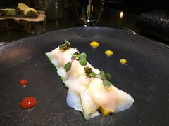 百香果鱼子酱柠檬扇贝配水果沙拉-AZUL by FUEL蓝色·法式酒馆(琶醍店)