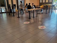 -麦当劳(石坝服务区店)