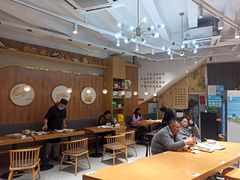 大堂-小桃园·豆浆油条(复兴中路店)