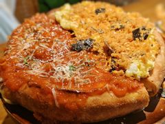 -Dragon Pizza•圆脸龙披萨·牛排餐厅