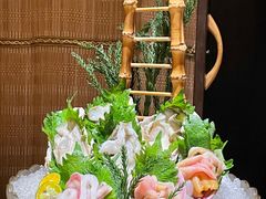 -余欢领鲜火锅(新街口店)