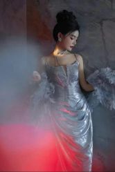 -衣贝姿婚纱礼服馆