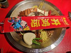 -谭鸭血老火锅(万象九宜城店)