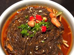 酸辣厥根粉-辣尚瘾·烤鱼·新川菜(交大直营店)
