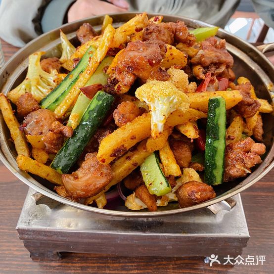 重庆人家(帕拉路店)