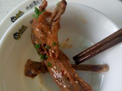 -张大师鸭爪爪特色干锅(南湖店)