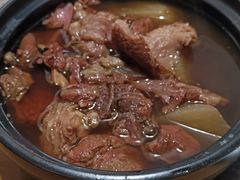 -悦牧·酸汤牛肉火锅(沃尔玛店)