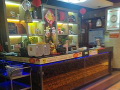 -尚品海鲜肥牛自助火锅(湖明店)