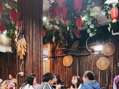 大堂-云南建水鸡脚王烧烤(商贸路店)