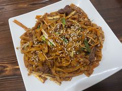 港式炒牛河-南记食粥坊·宵夜大排档(卫国路店)
