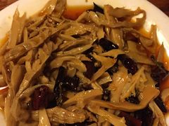 -绝城芋儿鸡(犀浦旗舰店)