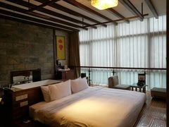 -中铁花水湾温泉酒店(大邑店)