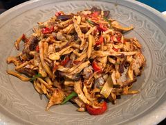 烟笋炒腊肉-湘遇湖南菜city店 Taste Hunan Restaurant