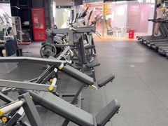-VLines耀能运动24小时·月付制健身(京广桥店)