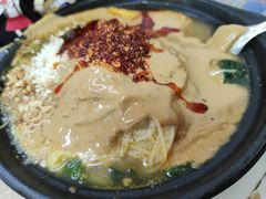 -曹宝林砂锅麻辣烫(星光路店)