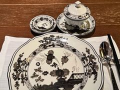 -夏苑(新加坡丽思卡尔顿美年酒店)