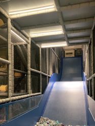 -meland club亲子乐园(重庆万象城店)