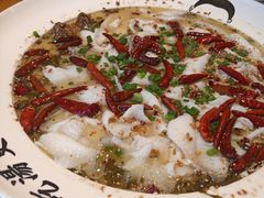 -江渔儿酸菜鱼(港湾1号店)