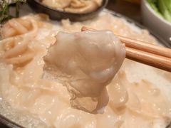 加拿大象拔蚌-協成海鮮火鍋(老店)