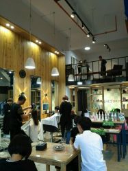 -马克男发时尚店