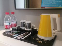 -白玉兰酒店(上海田子坊马当路地铁站店)