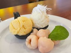 -Thai Pothong Restaurant
