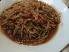 -山楂树融合菜餐厅