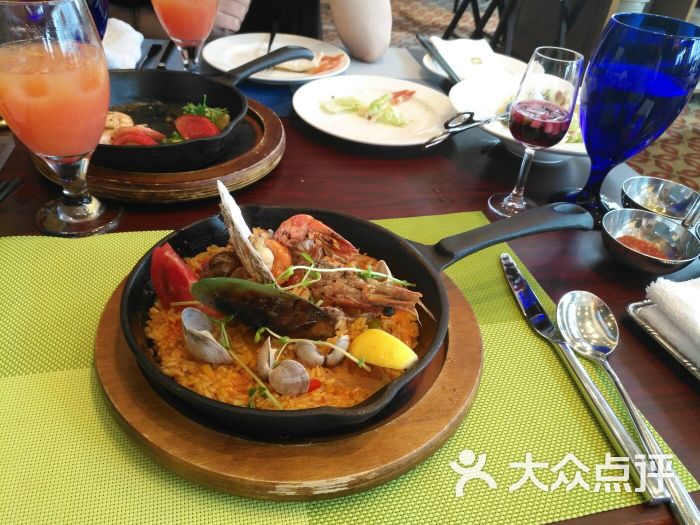 香格里拉大酒店鱼跃地中海西餐厅西班牙海鲜饭图片 - 第991张