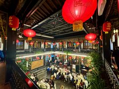 景观位-蔼若春.传承三十年云南菜(金碧公园店)