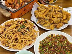 -鲁南仔·滕州炒鸡(经三路店)