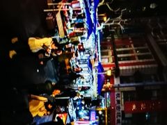 -吴山路夜市