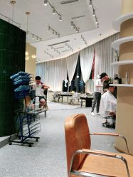 -摩登时代美发沙龙