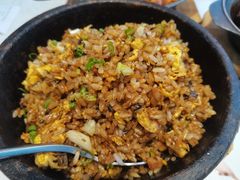峨眉石锅炒饭-峨嵋小镇·川菜(勒泰中心店)