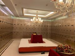 换洗室-艺海假日